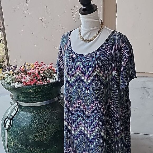 Multi colored pullover top by Cato size 22/24 - Picture 2 of 10